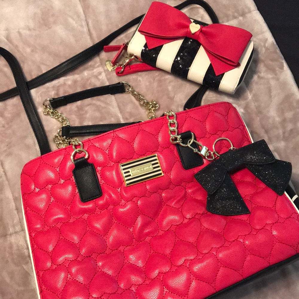 Tote bag with wallet